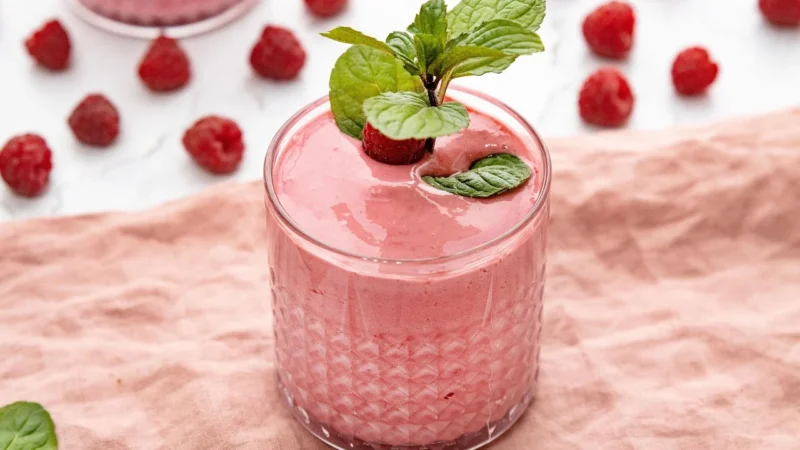 Zdrowe smoothie: Energetyzujące przepisy na każdy dzień